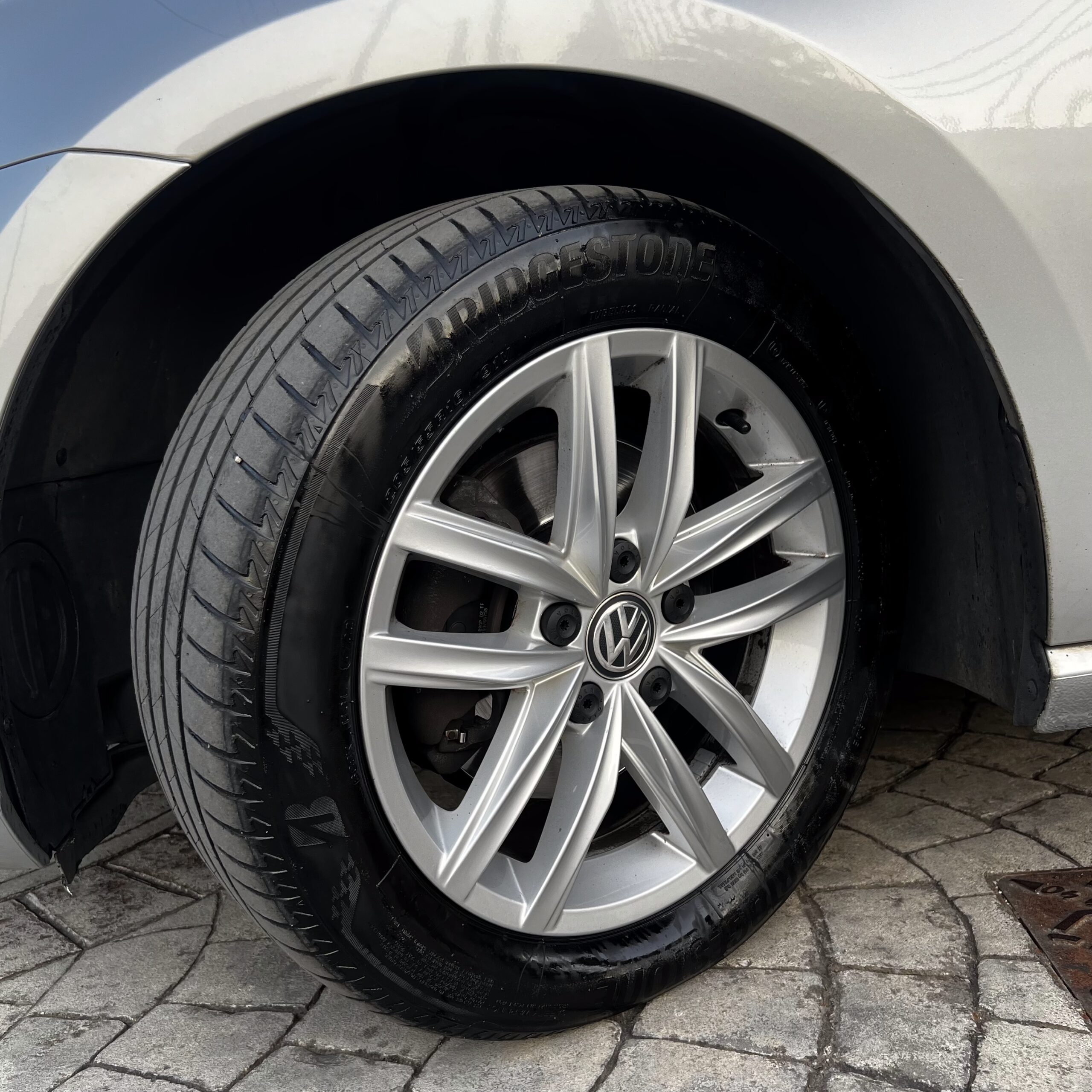 
								VOLKSWAGEN GOLF 7.5 1.5 TSI BlueMotion TGI TURBO BENZINA/METANO 130 CV (96 kW) – 6 MARCE – 08/2019 completo									
